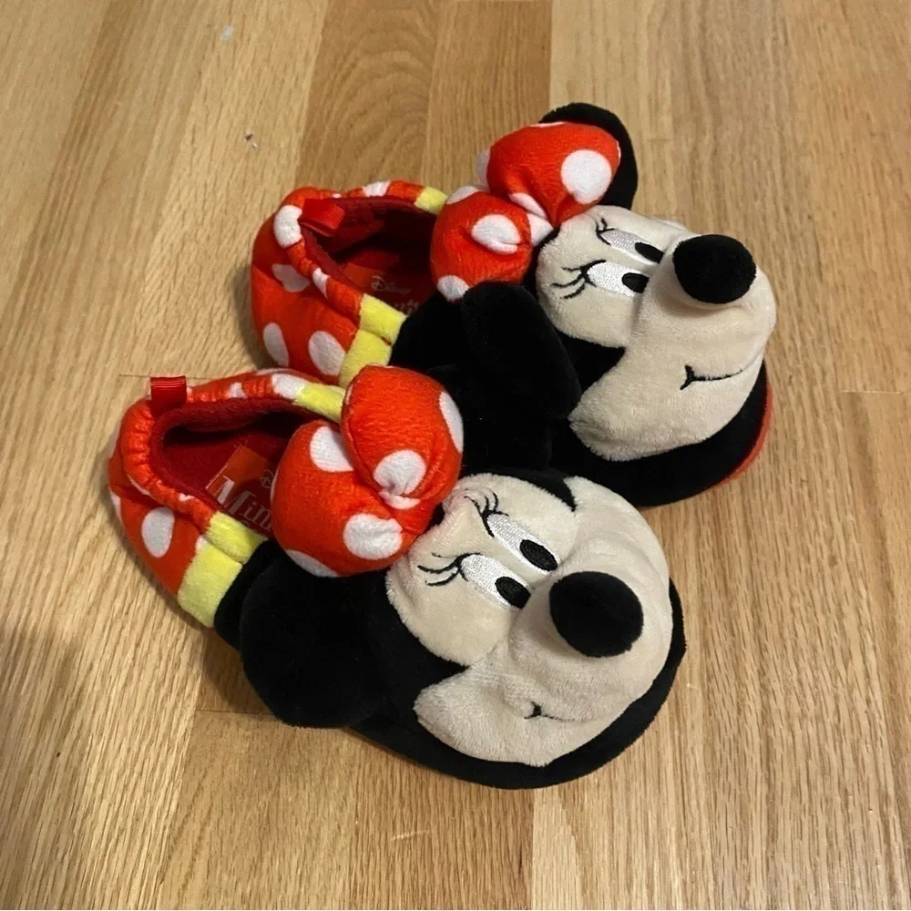 Disney Minnie Mouse Plush Slippers Sz 11/12 Red Black Polka Dot 3D  Box KB